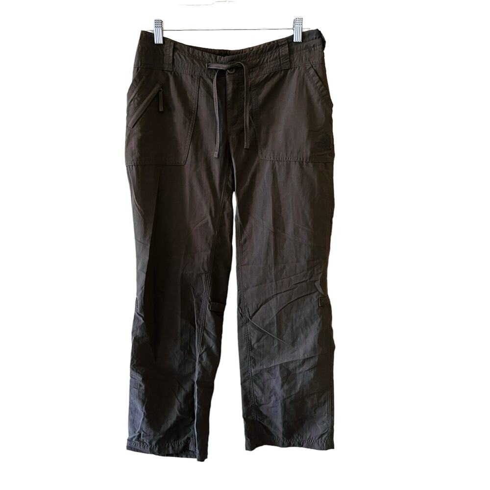 The North Face Cargo Pants Size 4 Green